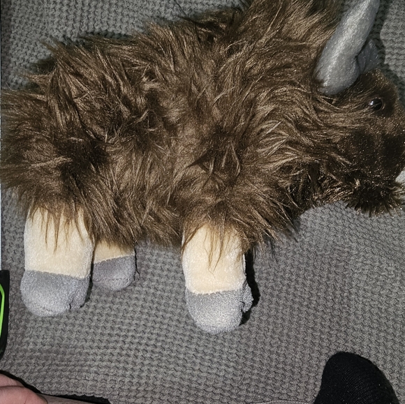 Wild Republic Musk Ox Plush Stuffed Animal Toy - Picture 2 of 4